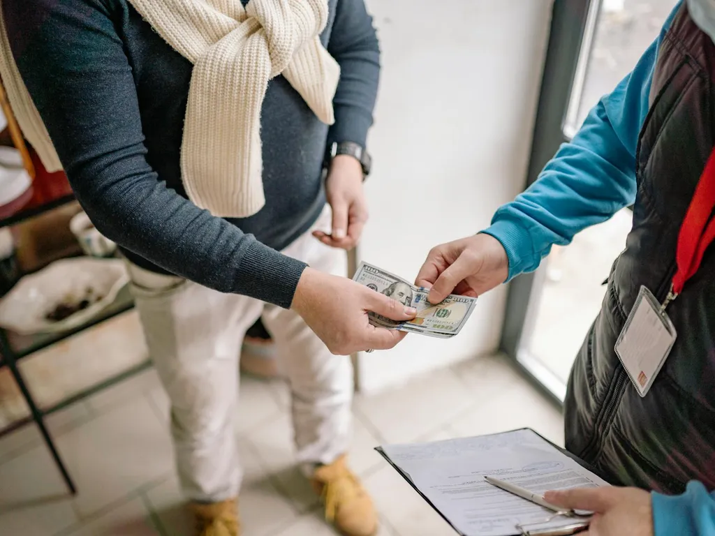Acheter cash un appartement : décider entre paiement comptant et emprunt